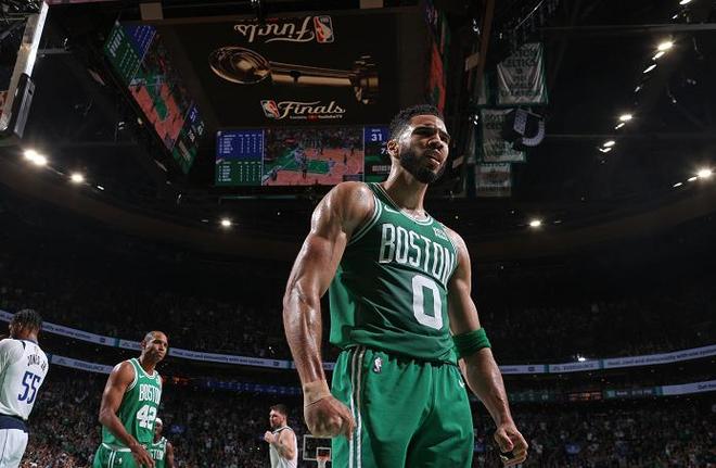 更是对公众 更是对公众